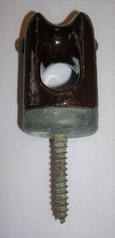 Insulator, Communication