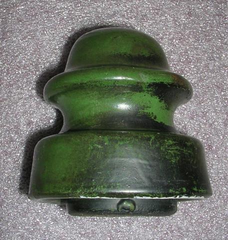 Insulator, Communication