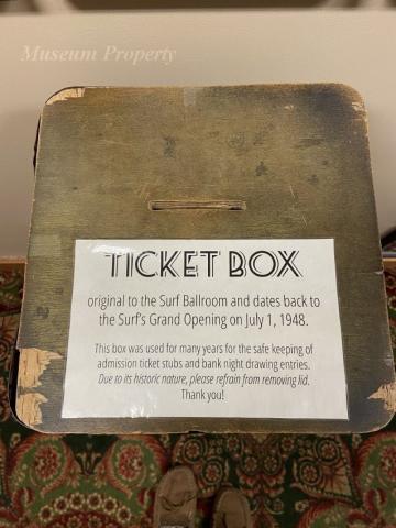 Box, Ticket